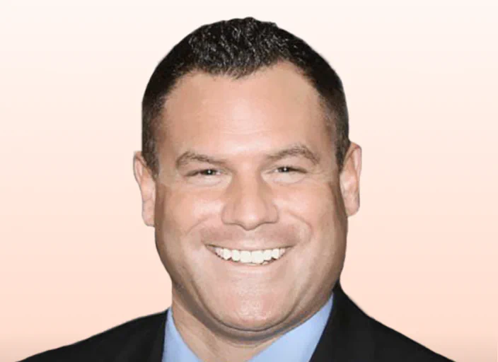 Quote from Tony Palazzo of Logical Position, sharing how LiveChat has increased inbound leads by 150%, highlighting the tool's impact on lead generation